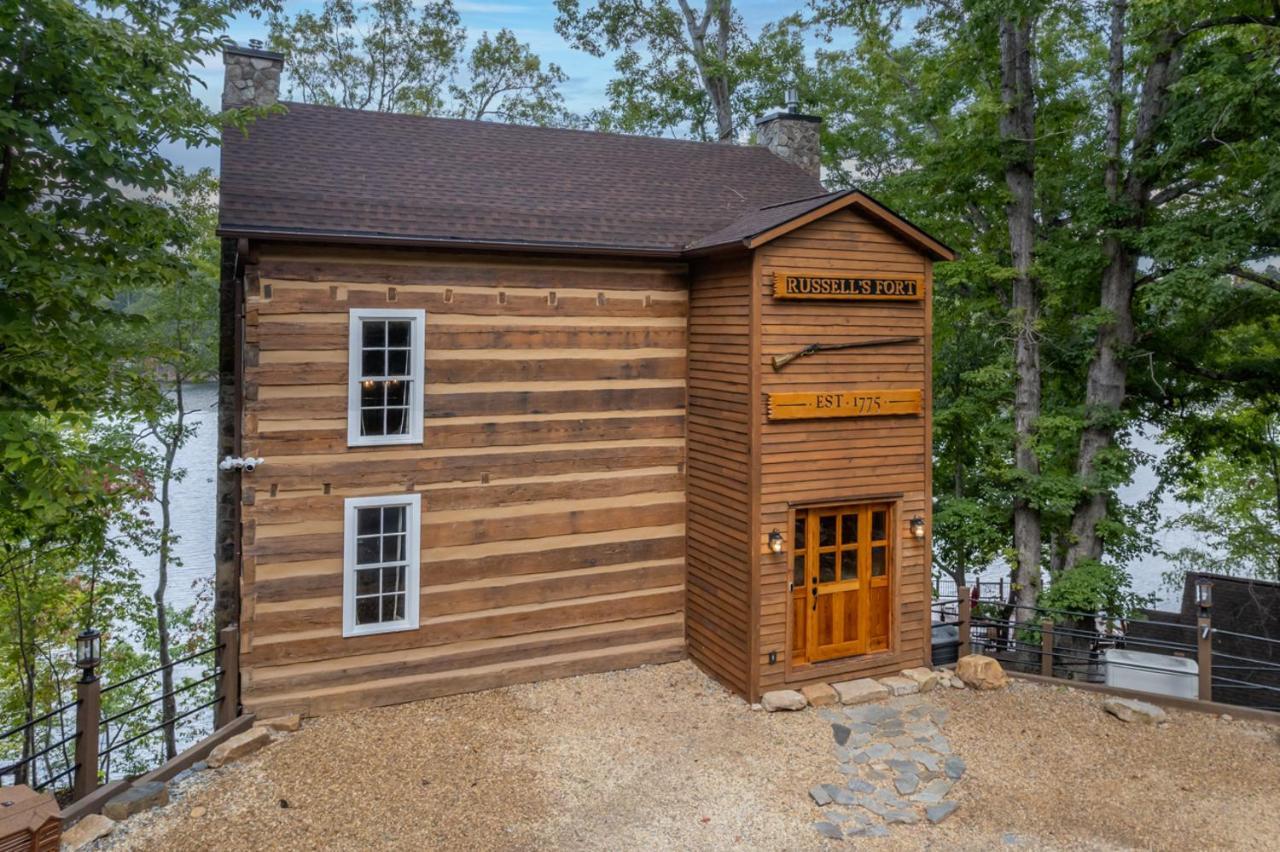 Russell'S Fort At White Oak Point: Historical Cabin On Lake Lure, Luxury, Direct Lake Access! Villa Екстериор снимка