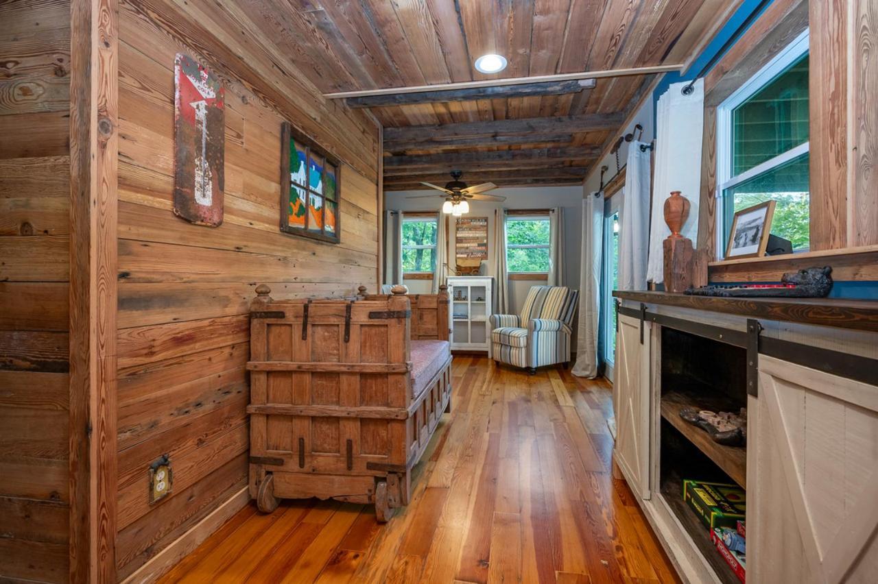 Russell'S Fort At White Oak Point: Historical Cabin On Lake Lure, Luxury, Direct Lake Access! Villa Екстериор снимка