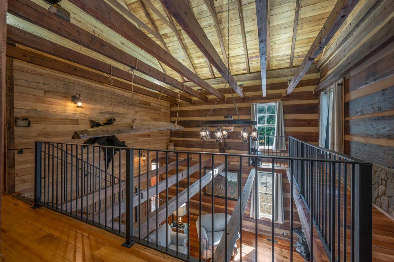 Russell'S Fort At White Oak Point: Historical Cabin On Lake Lure, Luxury, Direct Lake Access! Villa Екстериор снимка