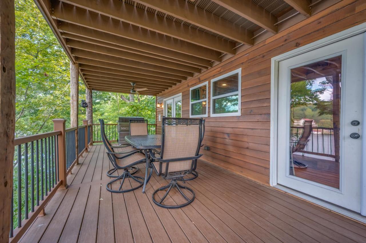 Russell'S Fort At White Oak Point: Historical Cabin On Lake Lure, Luxury, Direct Lake Access! Villa Екстериор снимка