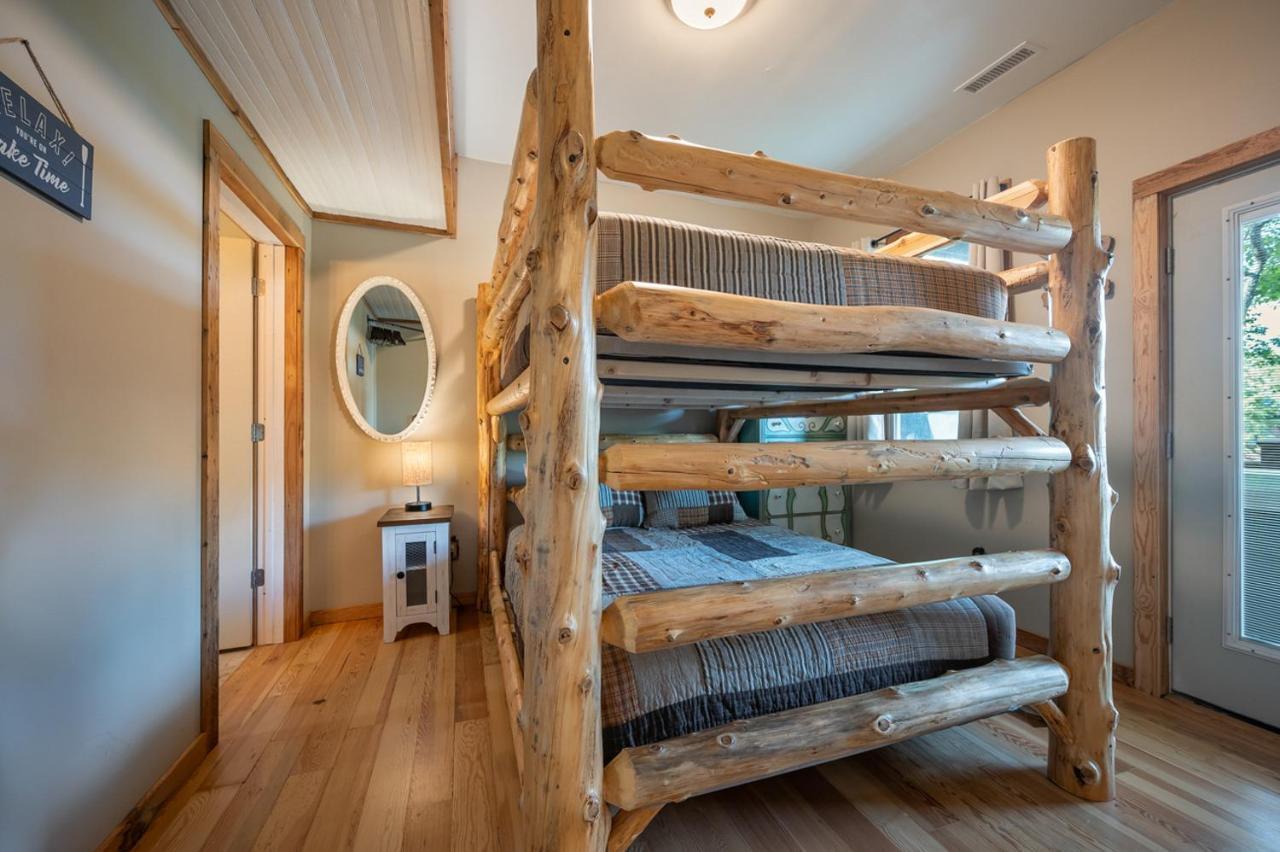 Russell'S Fort At White Oak Point: Historical Cabin On Lake Lure, Luxury, Direct Lake Access! Villa Екстериор снимка