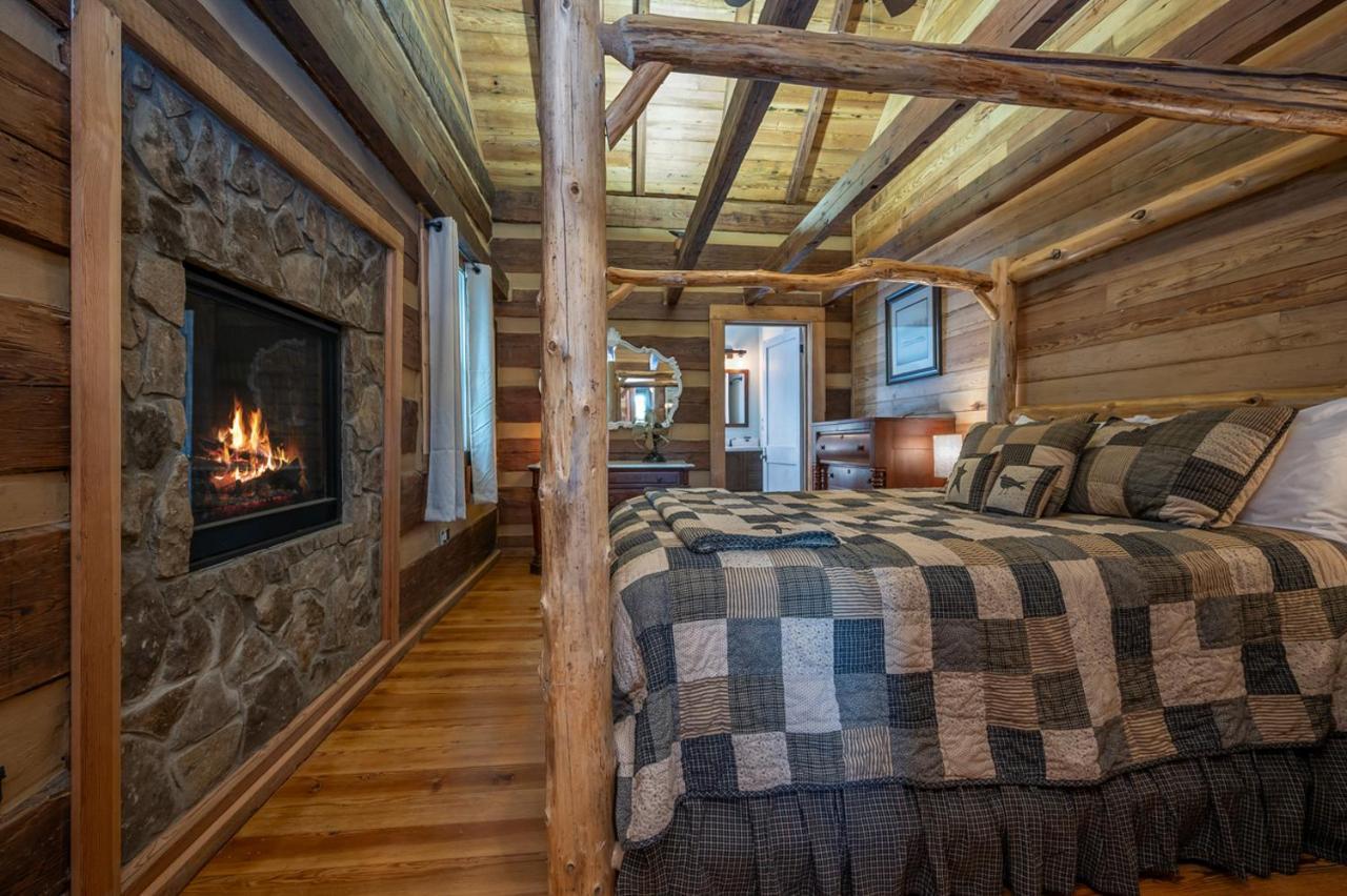 Russell'S Fort At White Oak Point: Historical Cabin On Lake Lure, Luxury, Direct Lake Access! Villa Екстериор снимка