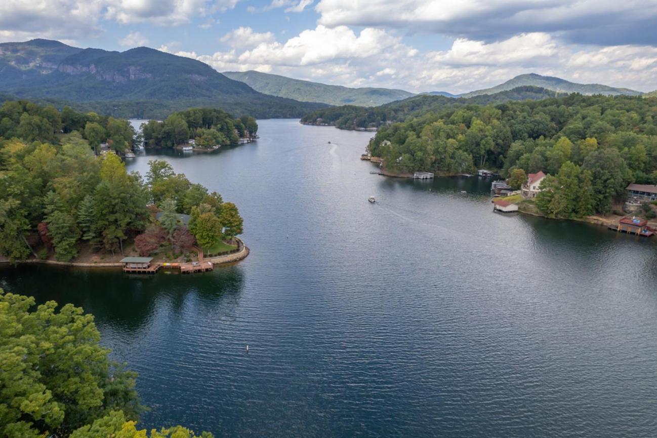 Russell'S Fort At White Oak Point: Historical Cabin On Lake Lure, Luxury, Direct Lake Access! Villa Екстериор снимка