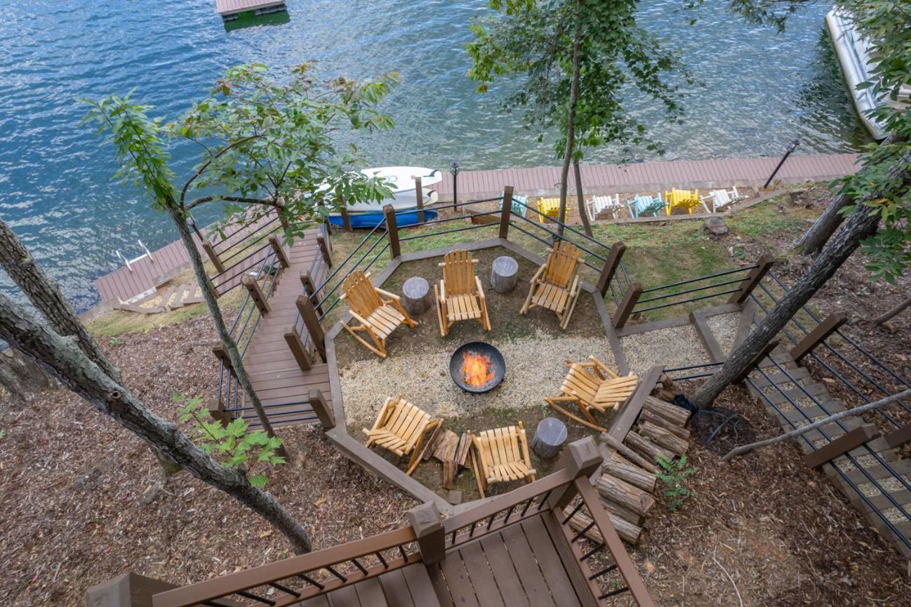 Russell'S Fort At White Oak Point: Historical Cabin On Lake Lure, Luxury, Direct Lake Access! Villa Екстериор снимка